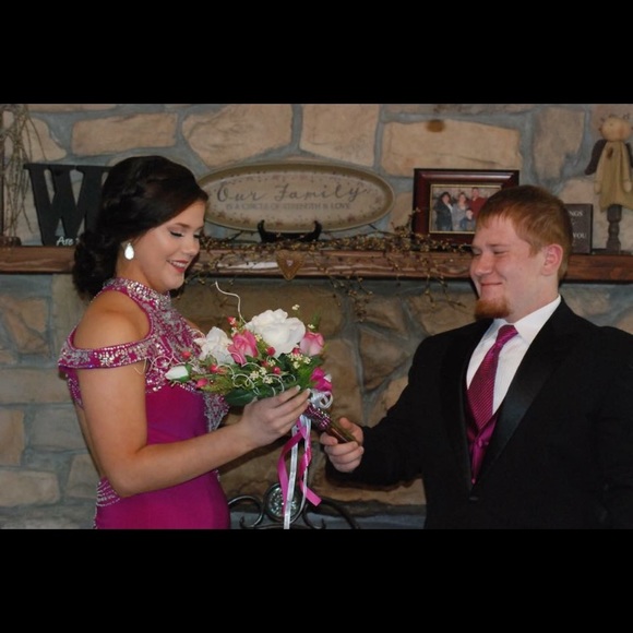 Dresses & Skirts - Prom dress